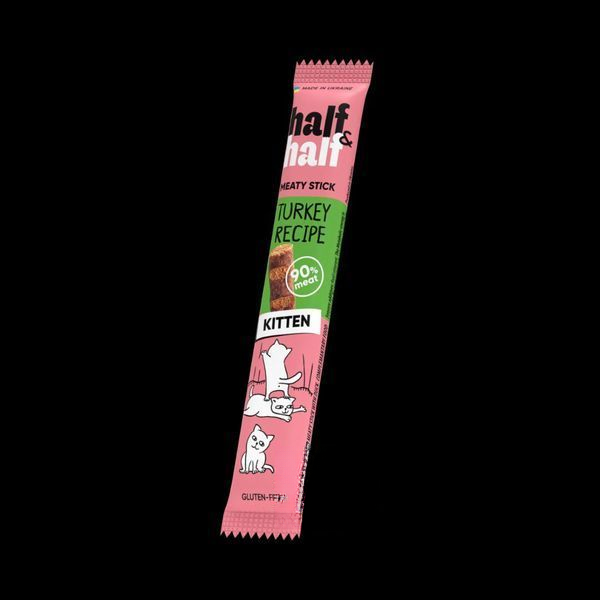 Ласощі для кошенят Half&Half у формі м'ясних паличок з індичкою, 5 г